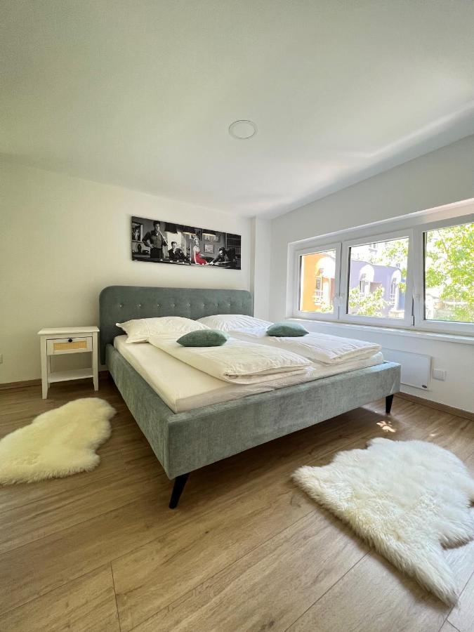 Charming Townhouse Directly By Metro Appartement Wenen Buitenkant foto