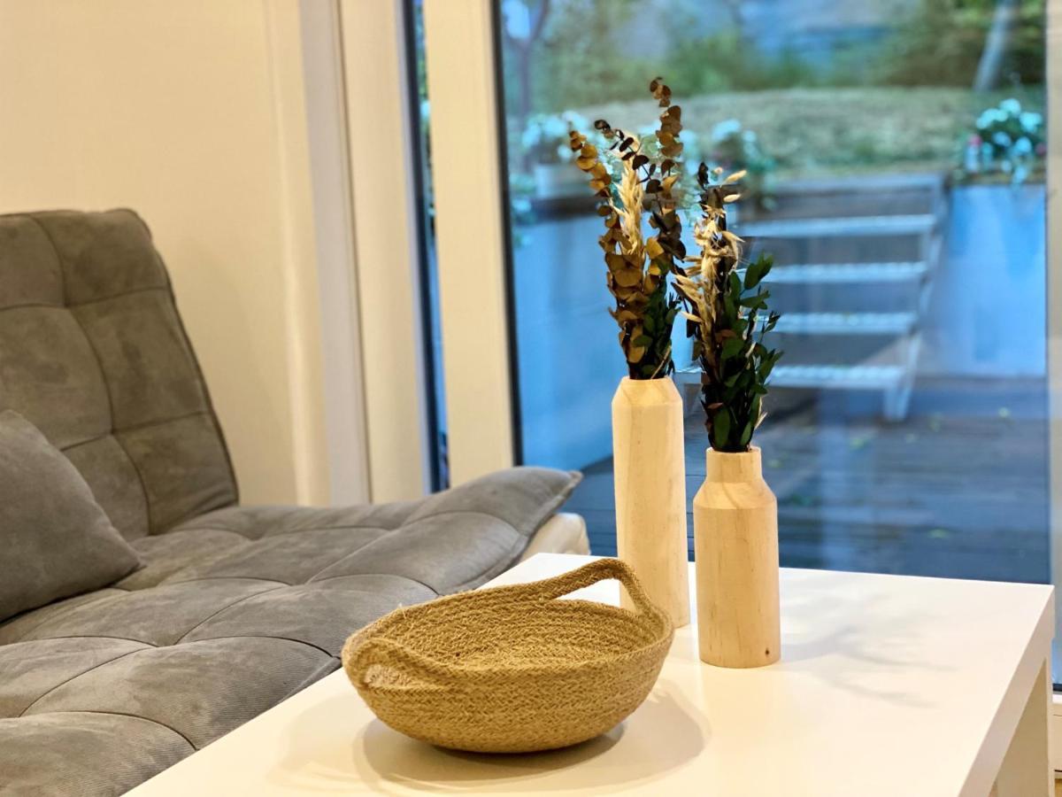 Charming Townhouse Directly By Metro Appartement Wenen Buitenkant foto